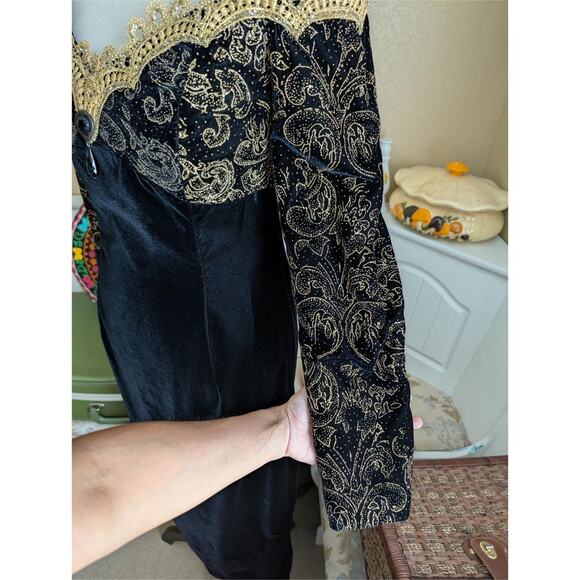 Vintage 1990s Black and Gold Scott McClintock Evening Dress - Picture 3 of 8